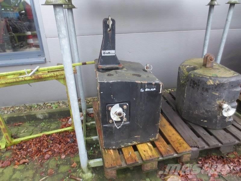 Saphir 1800kg MUFO Egyéb traktor tartozékok