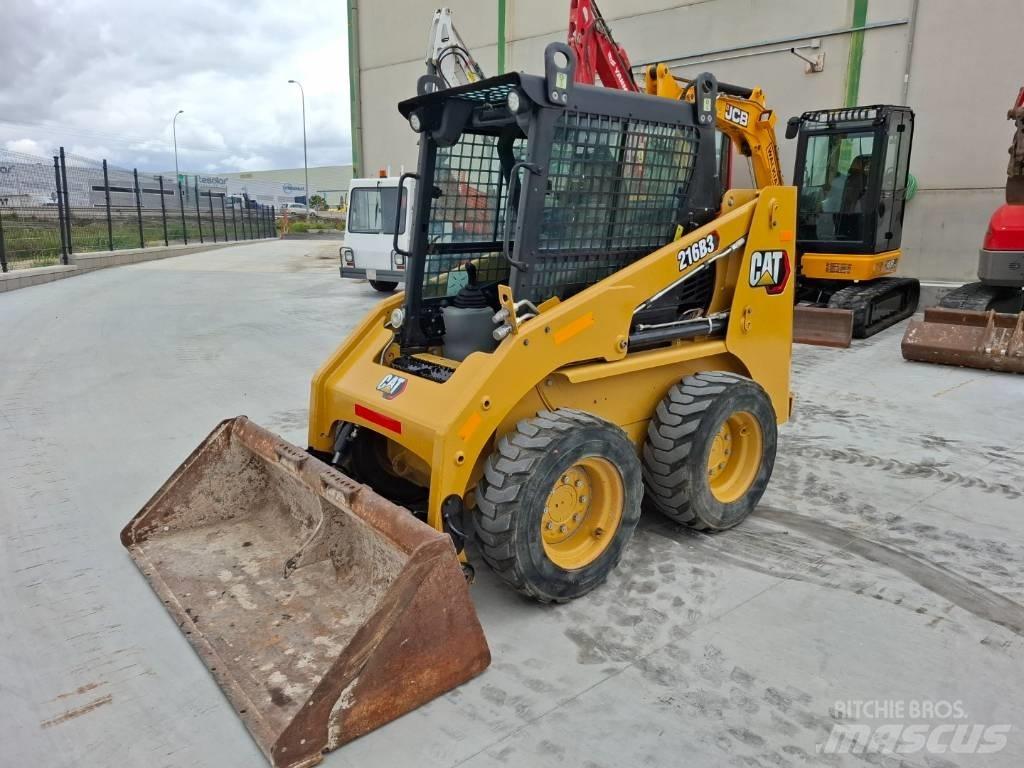 CAT 216 B 3 Kompaktrakodók