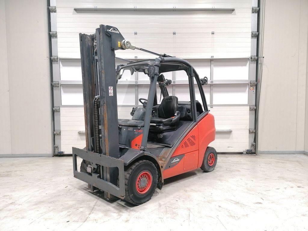 Linde H35T-02 Gázüzemű targoncák