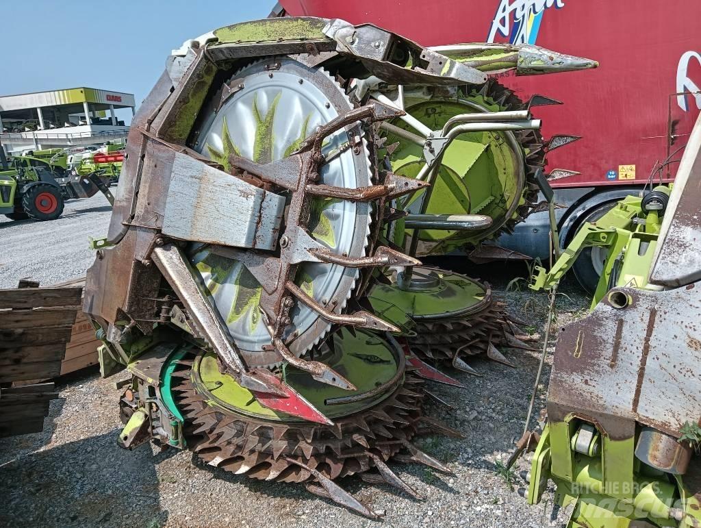 CLAAS Orbis 600 Önjáró szecskázók