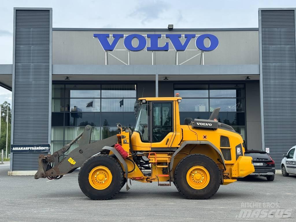 Volvo L 90 H Gumikerekes homlokrakodók