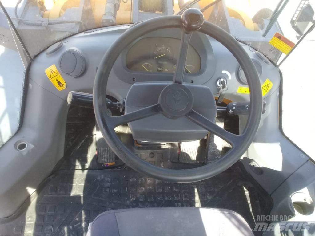 SDLG LG 958 F Gumikerekes homlokrakodók
