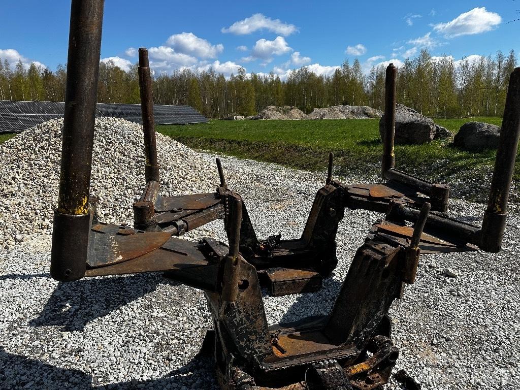 John Deere 1910 E Alváz és felfüggesztés