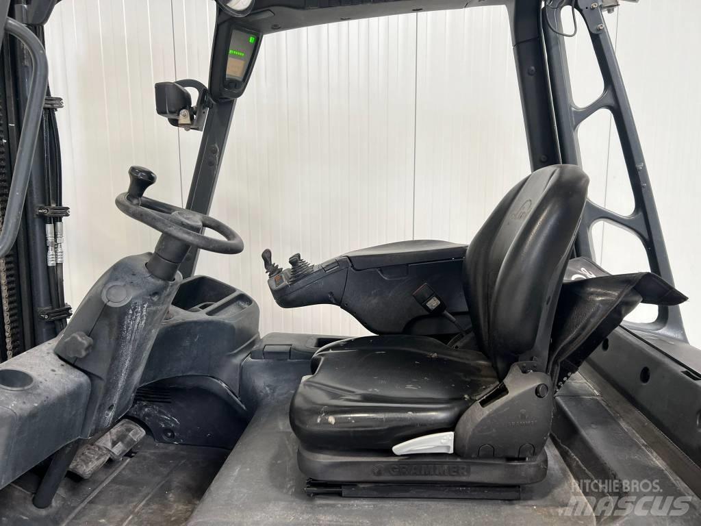 Linde E30-01 Elektromos targoncák