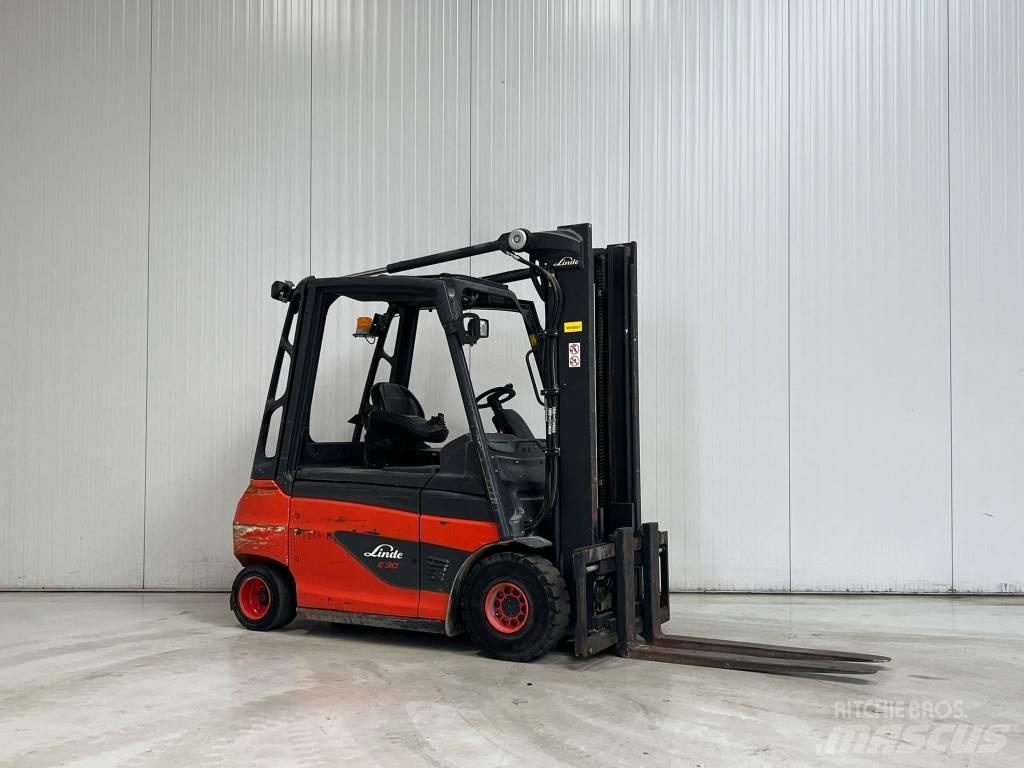 Linde E30-01 Elektromos targoncák
