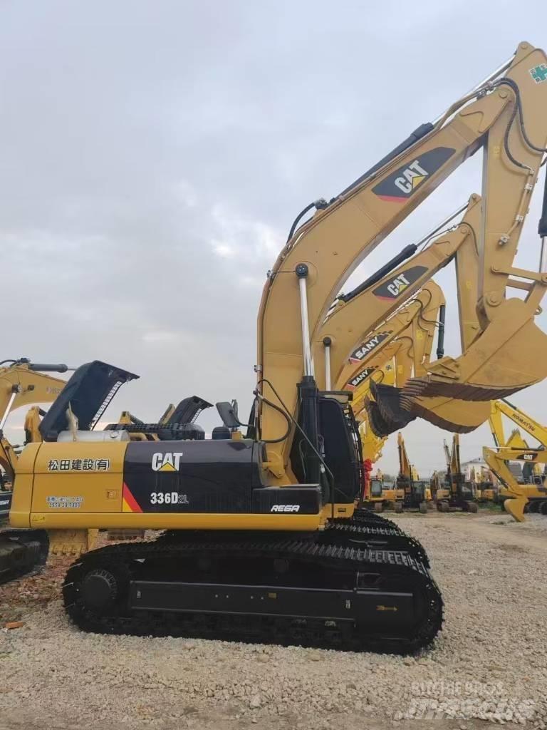 CAT 336D2L Lánctalpas kotrók