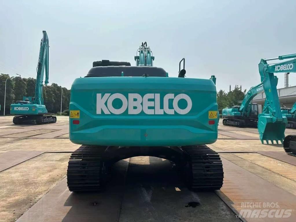 Kobelco SK 210 D Lánctalpas kotrók