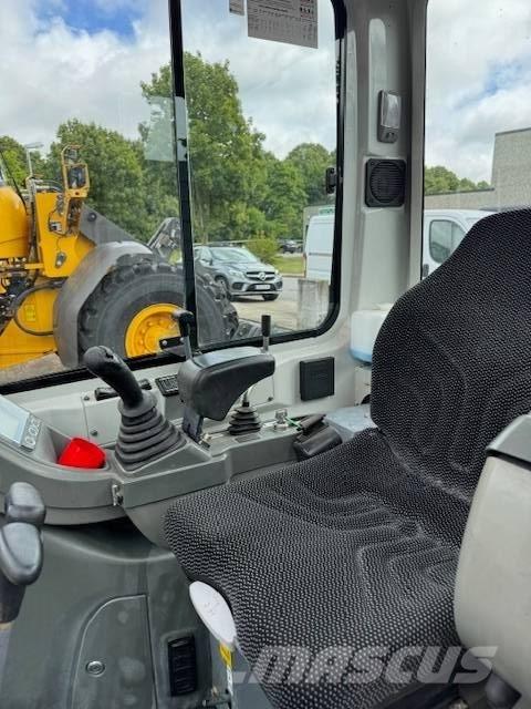 Takeuchi TB 216 Mini kotrók < 7t