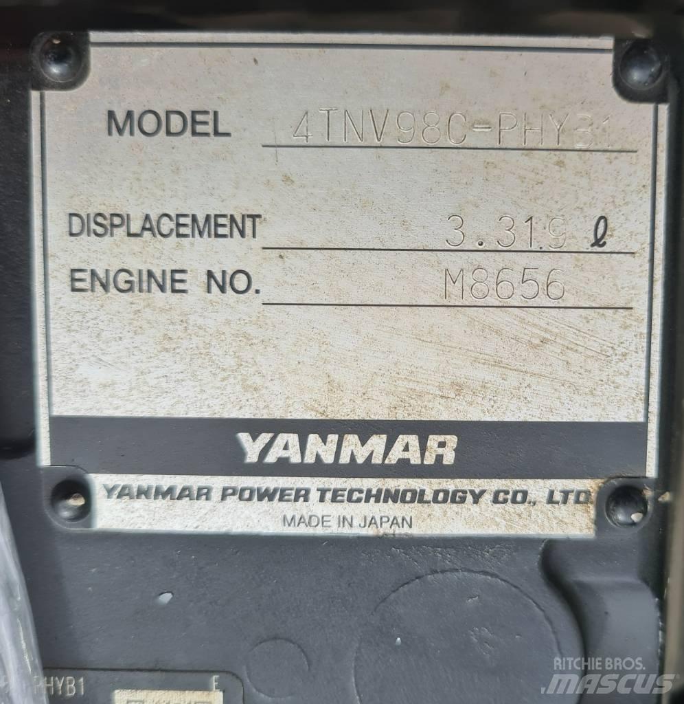 Yanmar 4TNV98C-P Motorok