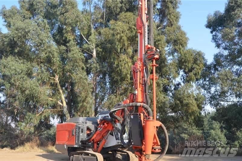 Sandvik DP1500i Talaj fúró