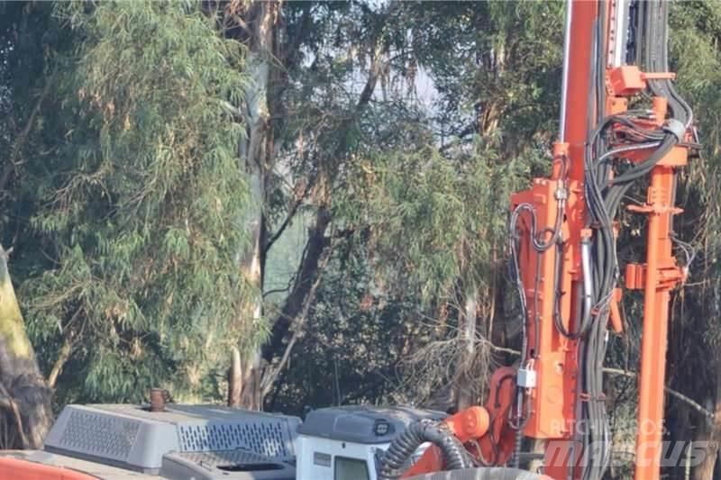 Sandvik DP1500i Talaj fúró