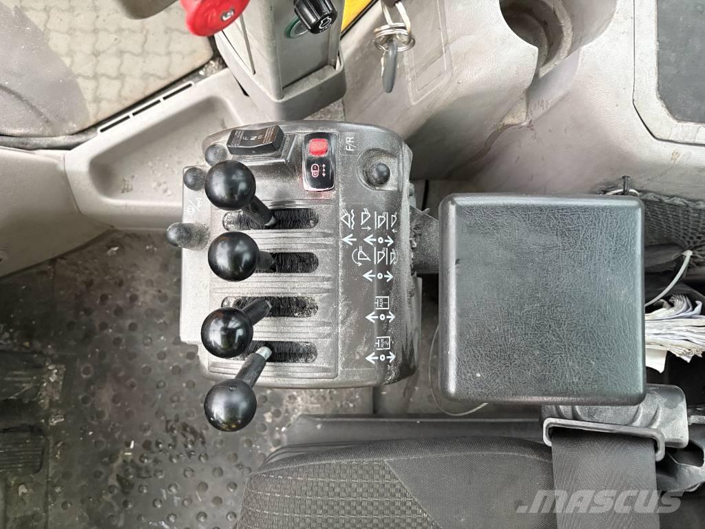 Volvo L60H Gumikerekes homlokrakodók