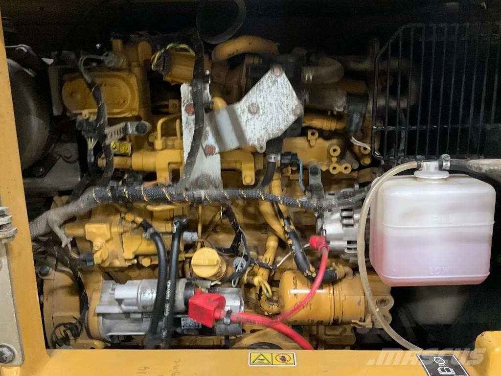 CAT 308 CR Közepes (midi) kotrók 7 t - 12 t