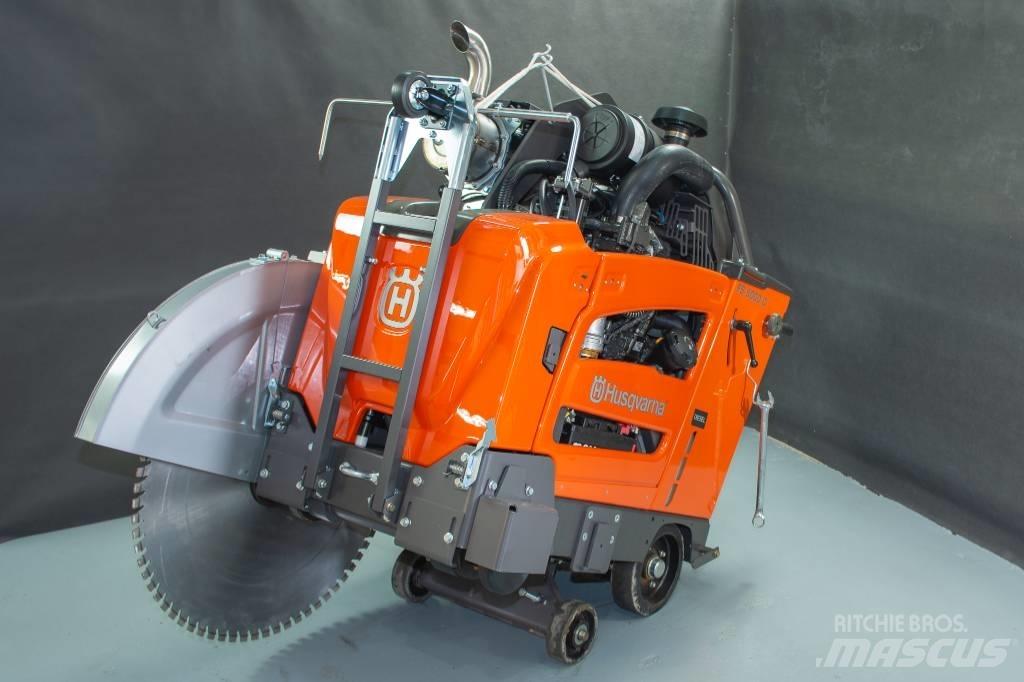 Husqvarna FS5000D Kő és Betonvágó eszközök