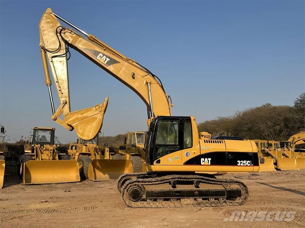 CAT 325C Lánctalpas kotrók
