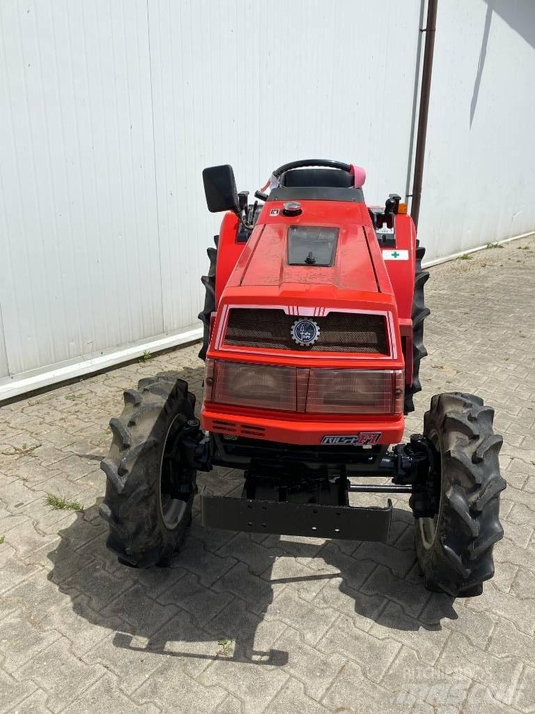 Mitsubishi MT20 Kompakt traktorok