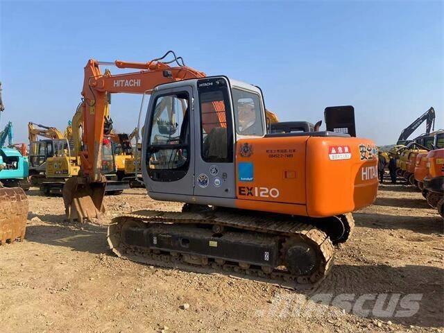 Hitachi EX120 Lánctalpas kotrók
