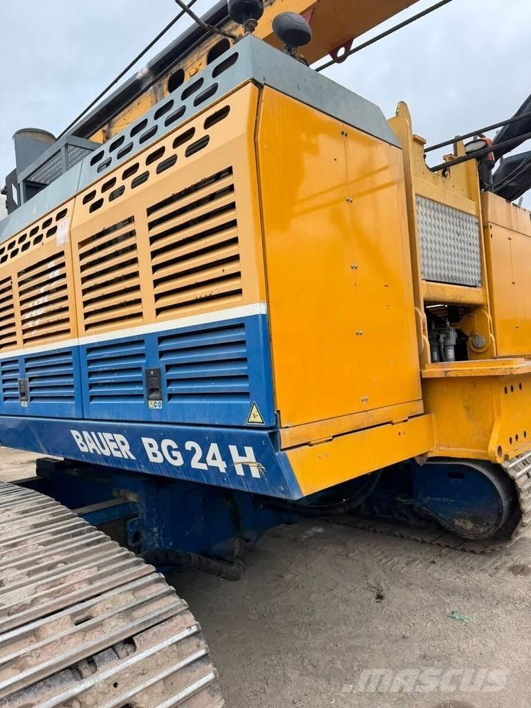 Bauer BG 24 H Nagy teljesítményű fúrók