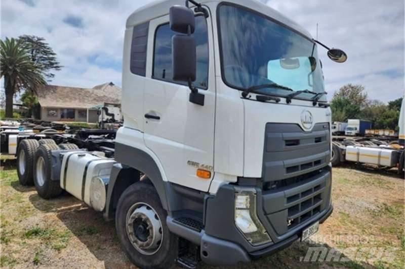 UD TRUCKS QUESTER Egyéb