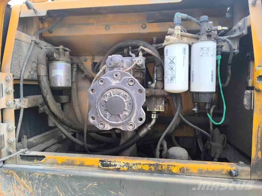 Volvo EC460CL Lánctalpas kotrók