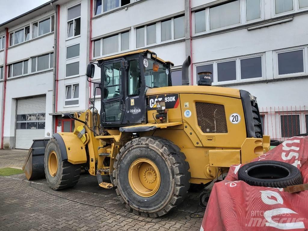 CAT 930 K Gumikerekes homlokrakodók