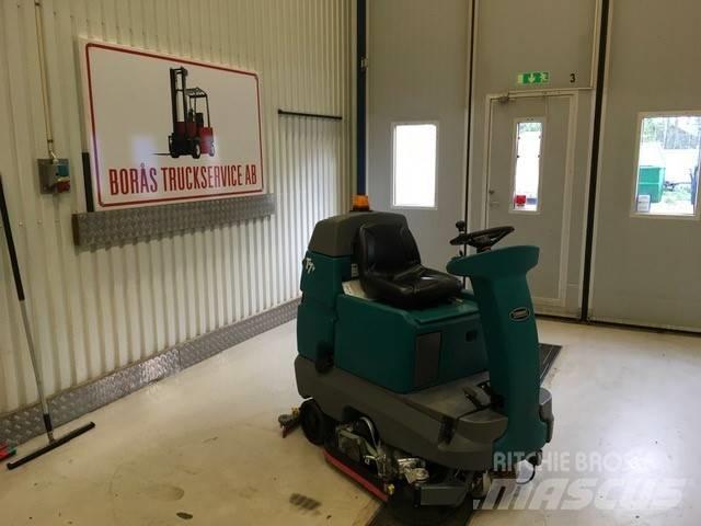 Tennant T 7 + Kombinált súrológépek