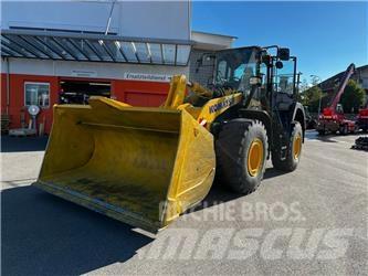 Komatsu WA380-8E0 Gumikerekes homlokrakodók