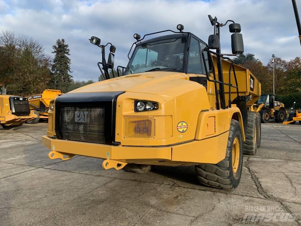 CAT 730 C Csuklósdömperek