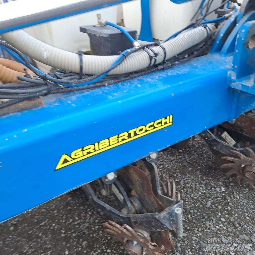 Kinze 3110 Precíziós vetőgépek