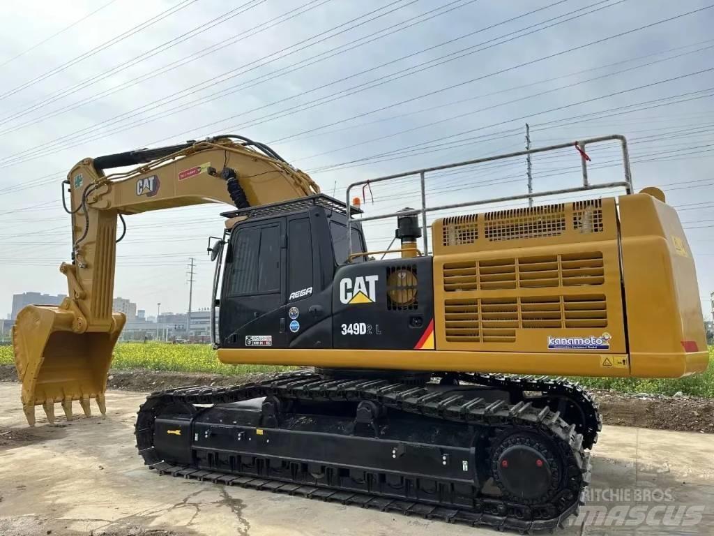 CAT 349 D L Közepes (midi) kotrók 7 t - 12 t