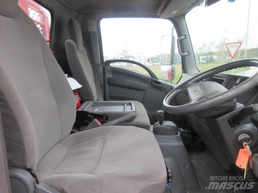 Isuzu N 75.190 Platós/Csörlős teherautók