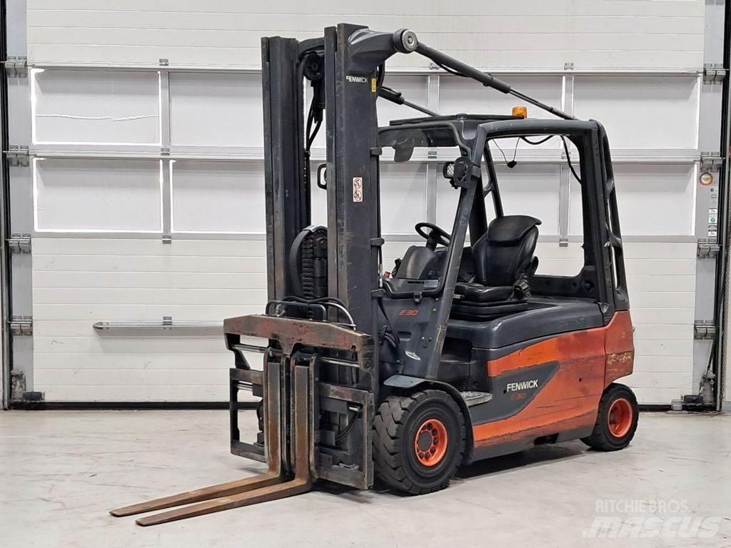 Linde E30L-01 Elektromos targoncák