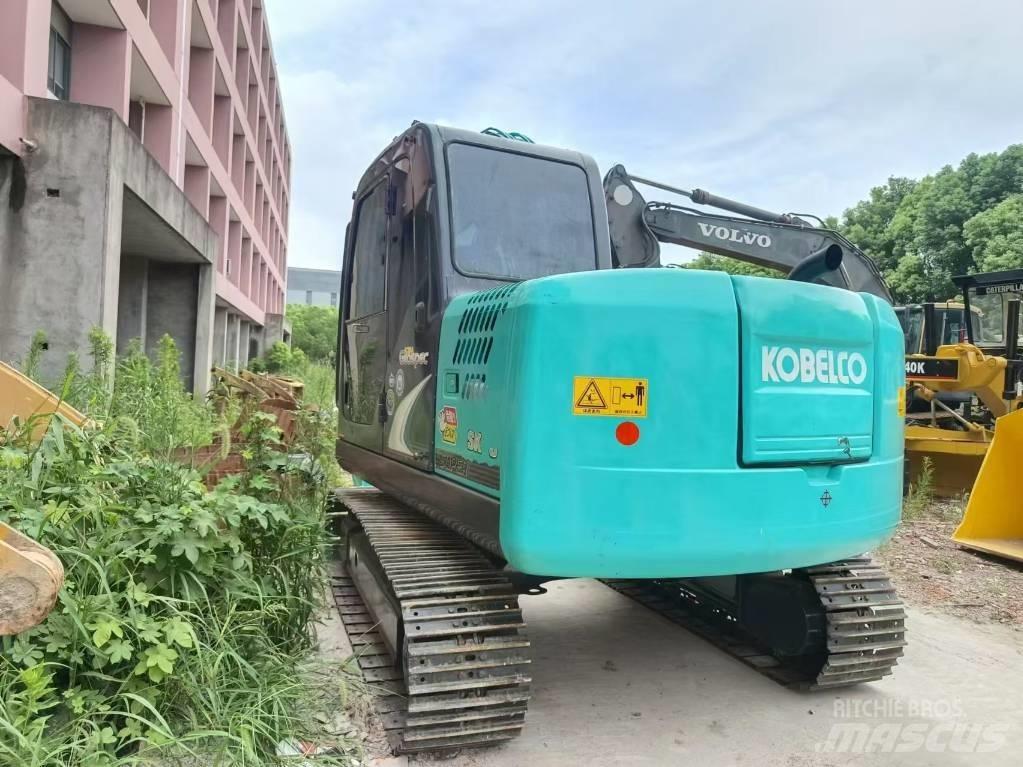 Kobelco SK 75 Közepes (midi) kotrók 7 t - 12 t