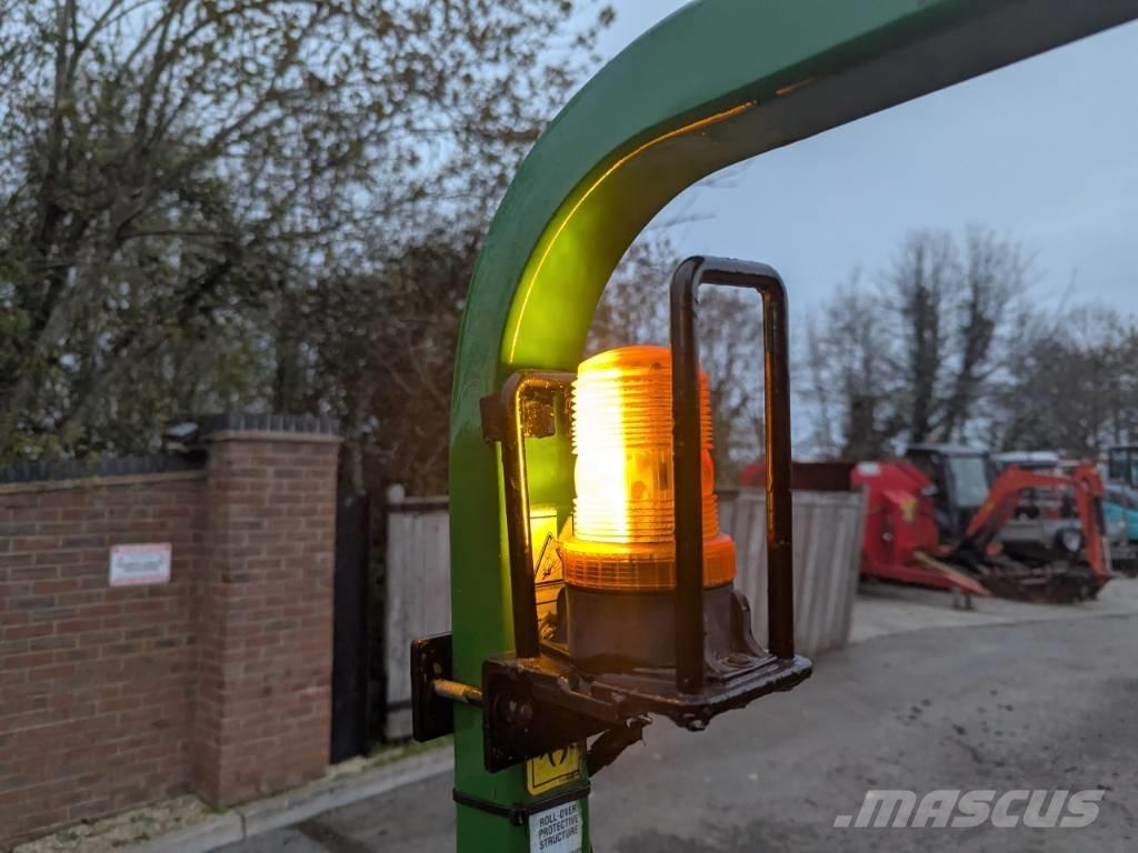 John Deere 1445 Ráülős fűnyírók