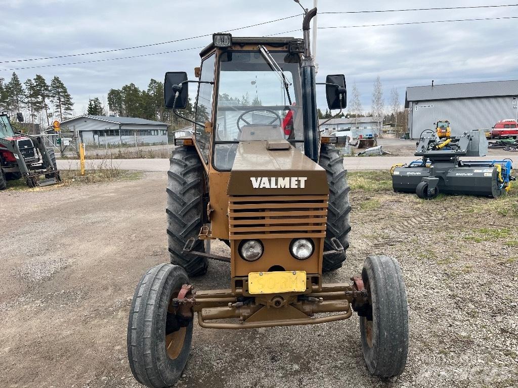Valmet 502 Traktorok