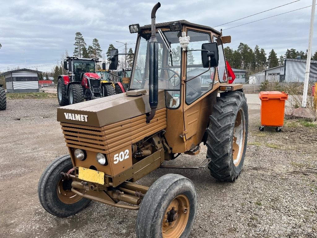 Valmet 502 Traktorok
