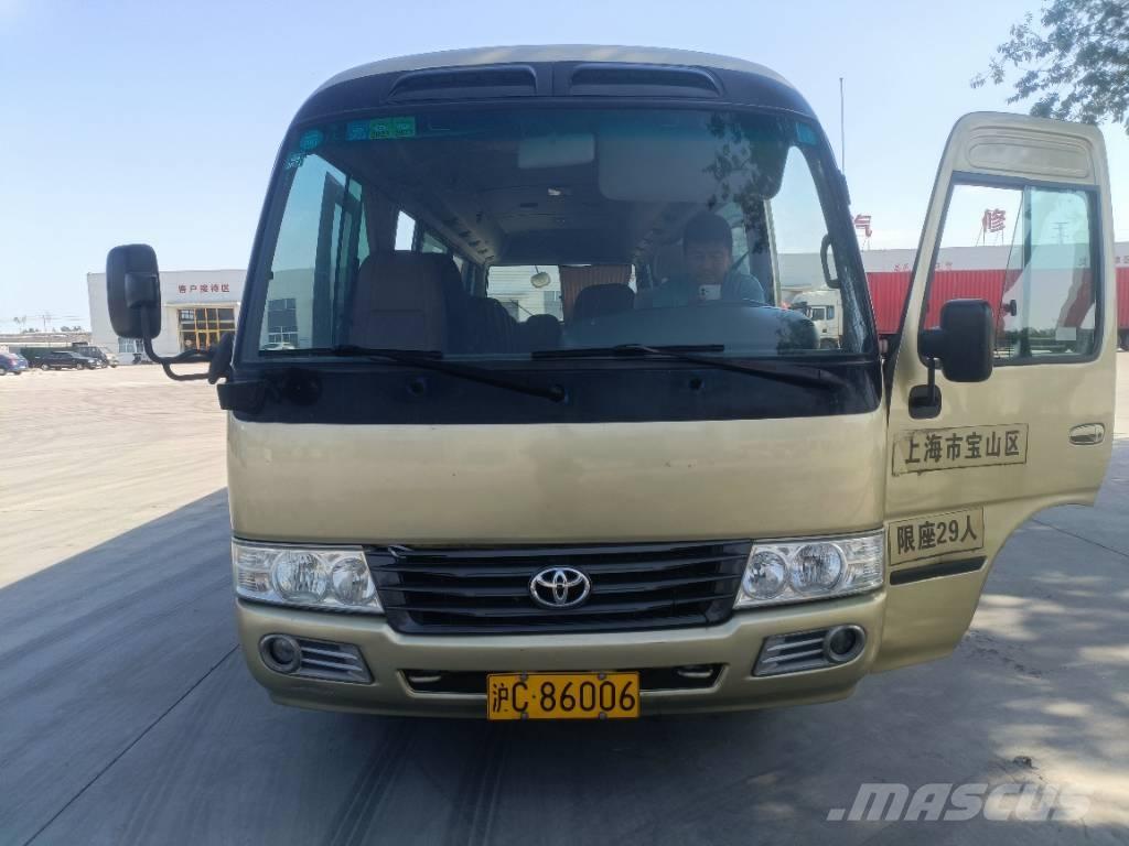 Toyota Coaster Bus Mini buszok