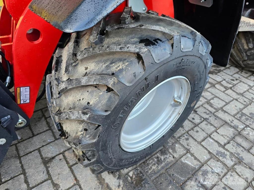 Heracles H220 Gumikerekes homlokrakodók