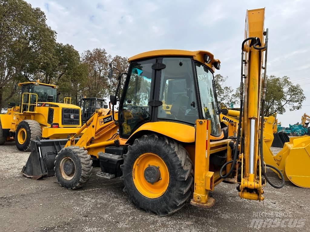 JCB 3 CX Kotrórakodók