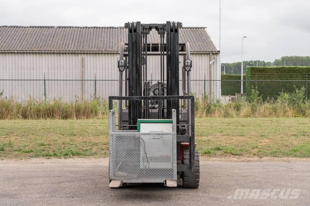 Manitou ME 435 Elektromos targoncák