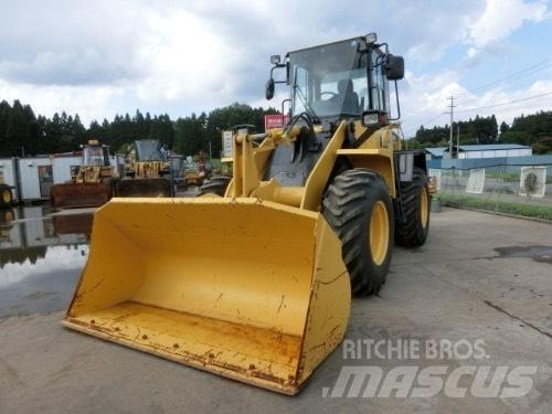 Komatsu WA100-5 Gumikerekes homlokrakodók