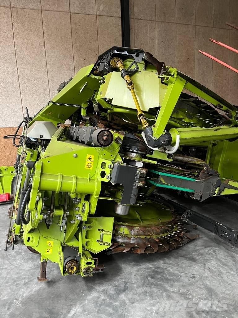 CLAAS Orbis 900 Kombájn adapterek