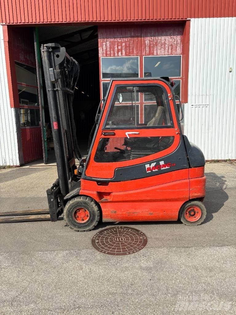 Linde E 25 Elektromos targoncák