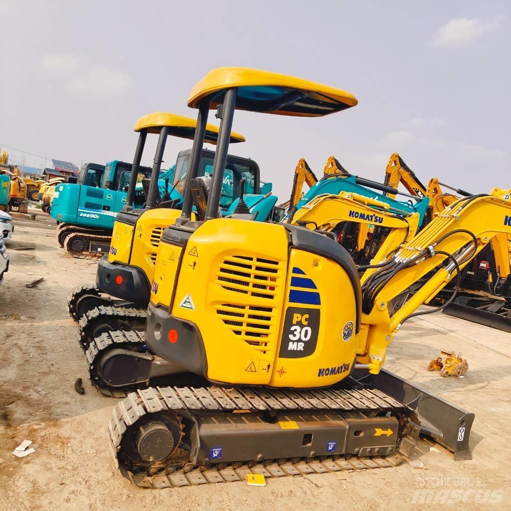 Komatsu PC30MR-3 Mini kotrók < 7t