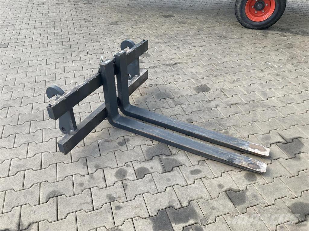 Kramer 1200 mm Homlokrakodó tartozékok