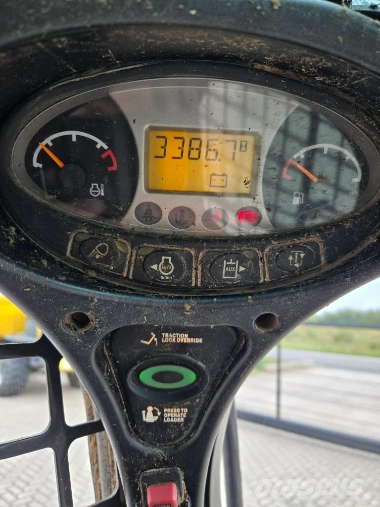 Bobcat S 450 Kompaktrakodók