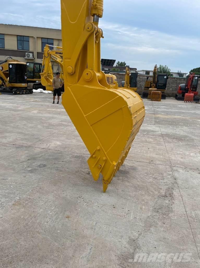 Komatsu pc220-7 Lánctalpas kotrók