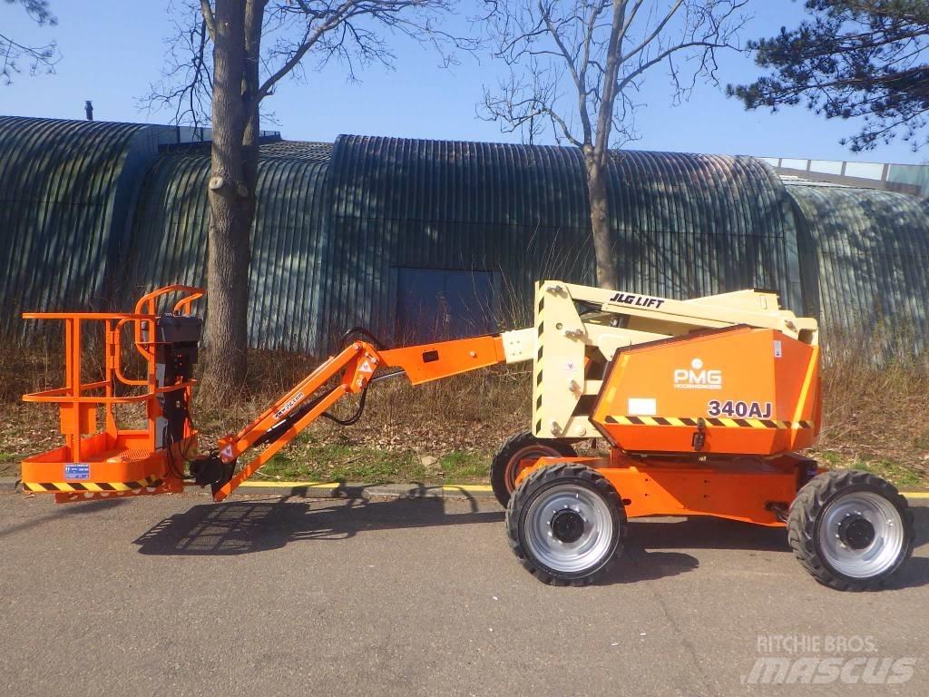 JLG 340AJ Karos emelők