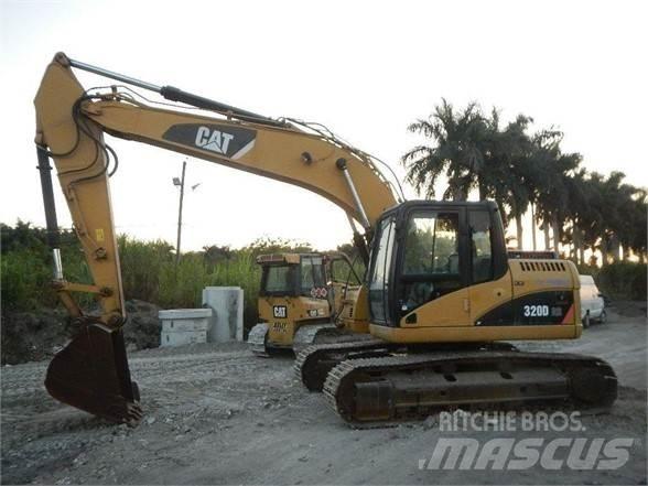 CAT 320D Lánctalpas kotrók