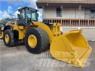 CAT 980M Gumikerekes homlokrakodók